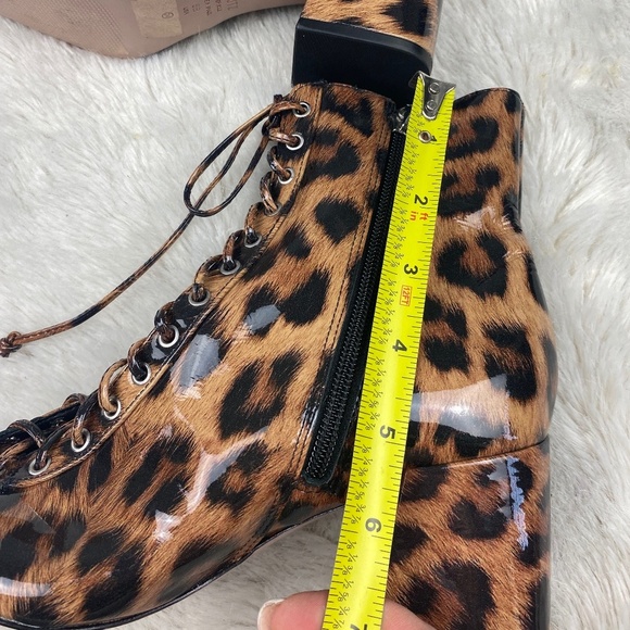 New! SCHUTZ Kika Leopard print Patent Leather Lace up boots booties 5 block heel - Picture 8 of 8